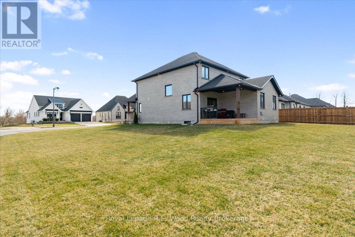 39 Herb Street, Norwich (Norwich Town), Ontario  N0J 1P0 - Photo 6 - X12323986