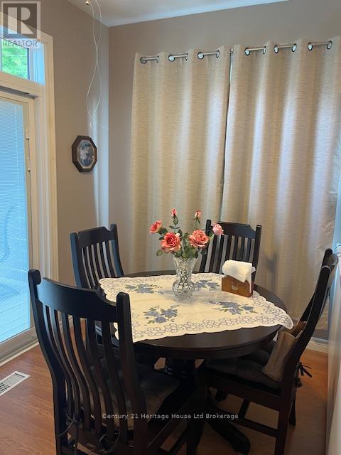 1 - 21 Balazs Court, Tillsonburg, Ontario  N4G 5W6 - Photo 9 - X12350572