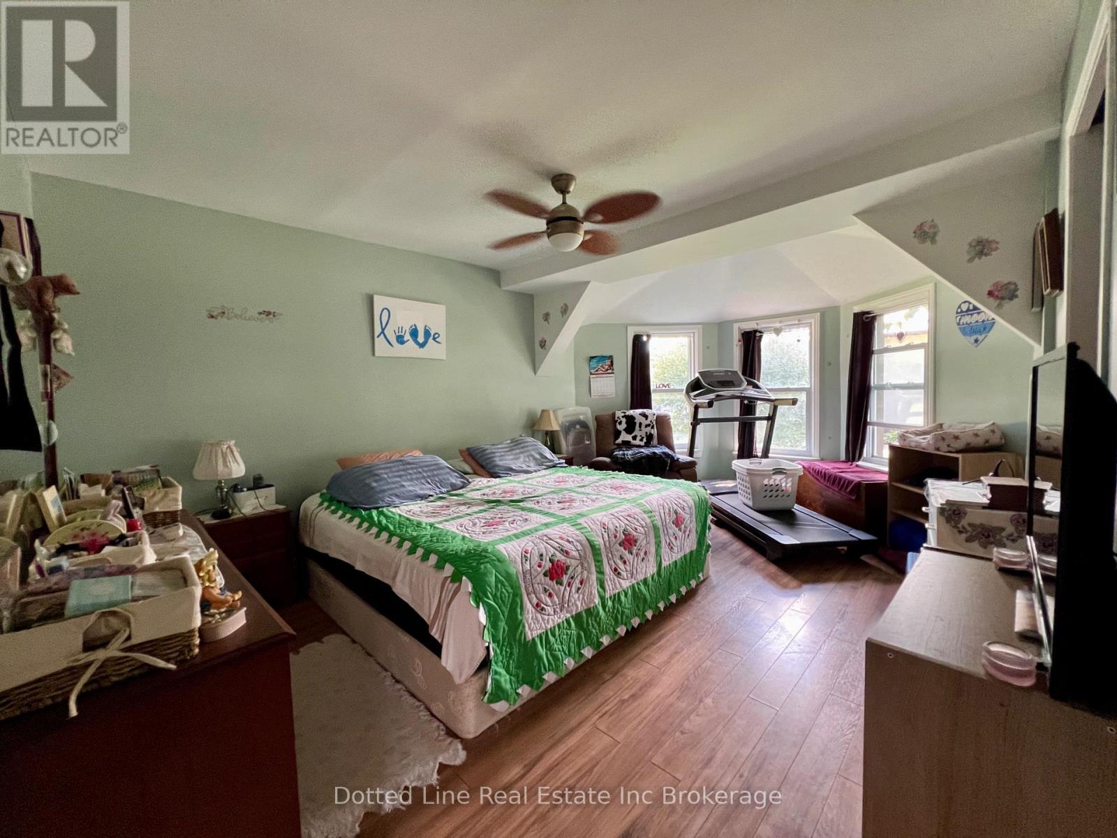 38 Harvey Street, Aylmer, Ontario  N5H 1T1 - Photo 10 - X12362939