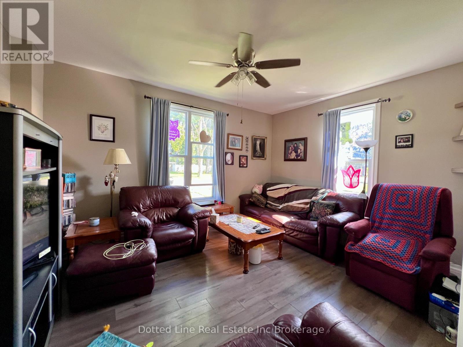 38 Harvey Street, Aylmer, Ontario  N5H 1T1 - Photo 6 - X12362939