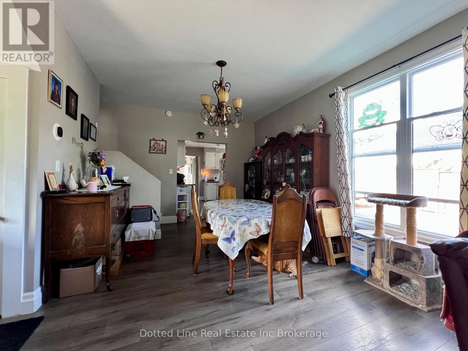 38 Harvey Street, Aylmer, Ontario  N5H 1T1 - Photo 9 - X12362939