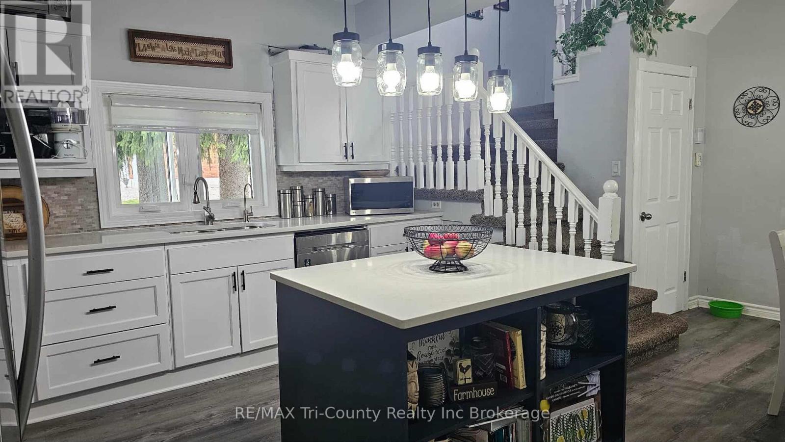 27 Harpurhey Road, Huron East (Harpurhey Village), Ontario  N0K 1W0 - Photo 6 - X12376079