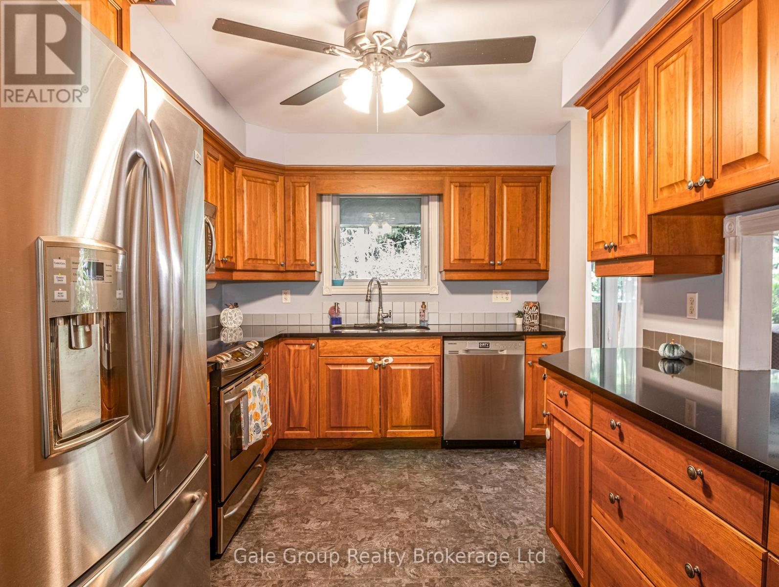 1048 County Rd 28 Road, Norfolk (Frogmore), Ontario  N0E 1G0 - Photo 10 - X12377755