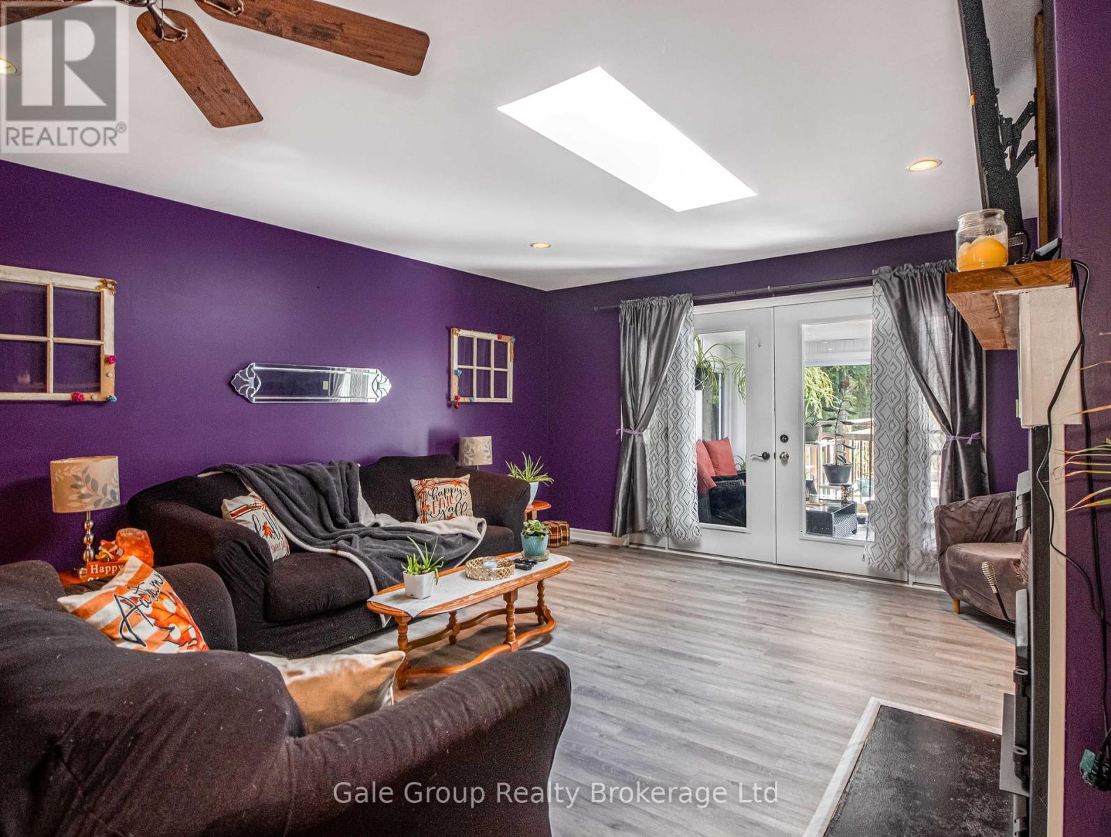 1048 County Rd 28 Road, Norfolk (Frogmore), Ontario  N0E 1G0 - Photo 16 - X12377755