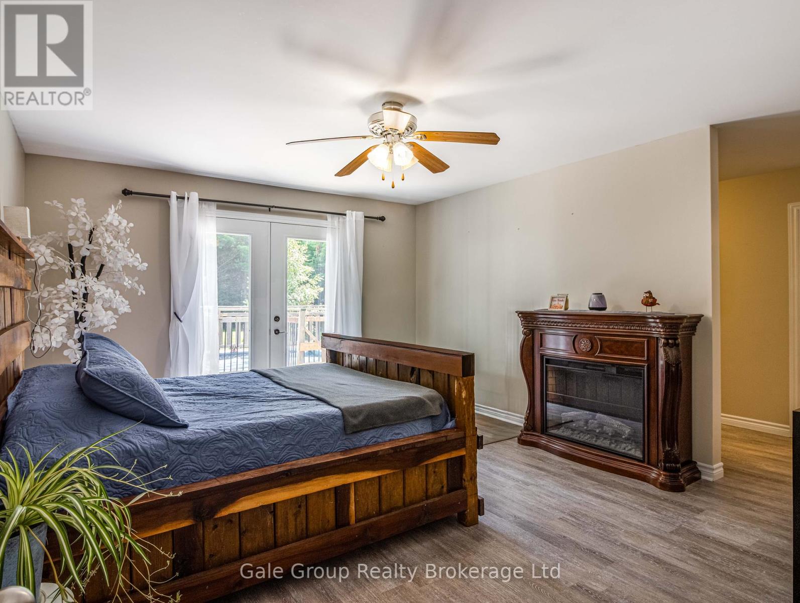 1048 County Rd 28 Road, Norfolk (Frogmore), Ontario  N0E 1G0 - Photo 17 - X12377755