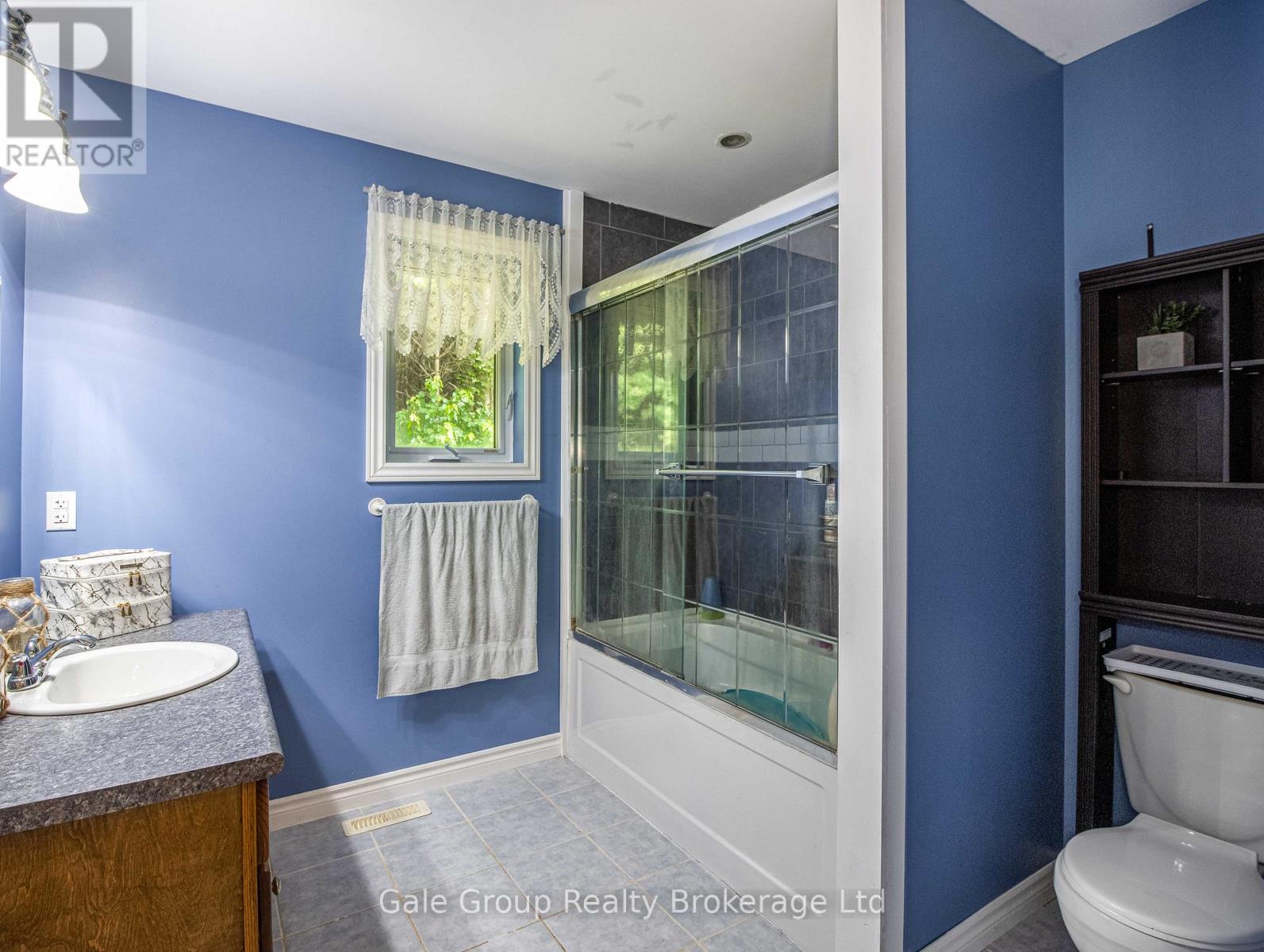 1048 County Rd 28 Road, Norfolk (Frogmore), Ontario  N0E 1G0 - Photo 19 - X12377755