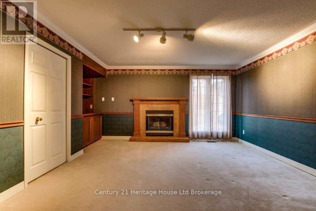 675 Lansdowne Avenue, Woodstock (Woodstock - North), Ontario  N4T 1K3 - Photo 24 - X12382339