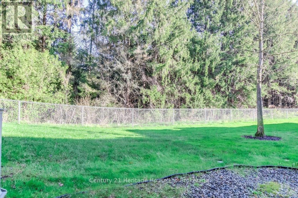 675 Lansdowne Avenue, Woodstock (Woodstock - North), Ontario  N4T 1K3 - Photo 37 - X12382339