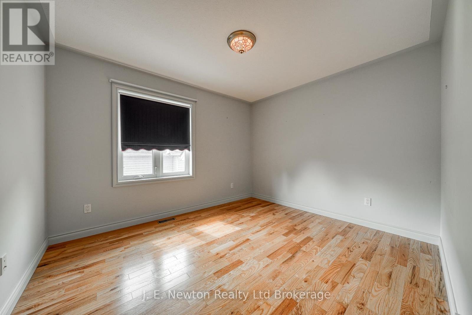 356 Broadway Street, Tillsonburg, Ontario  N4G 3S3 - Photo 21 - X12388690