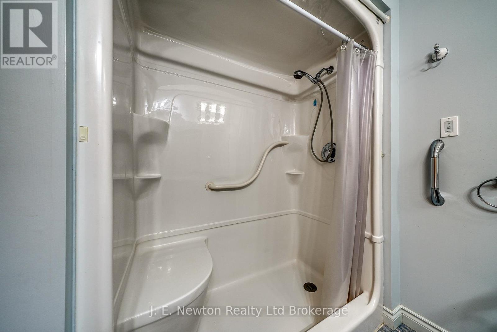 356 Broadway Street, Tillsonburg, Ontario  N4G 3S3 - Photo 23 - X12388690