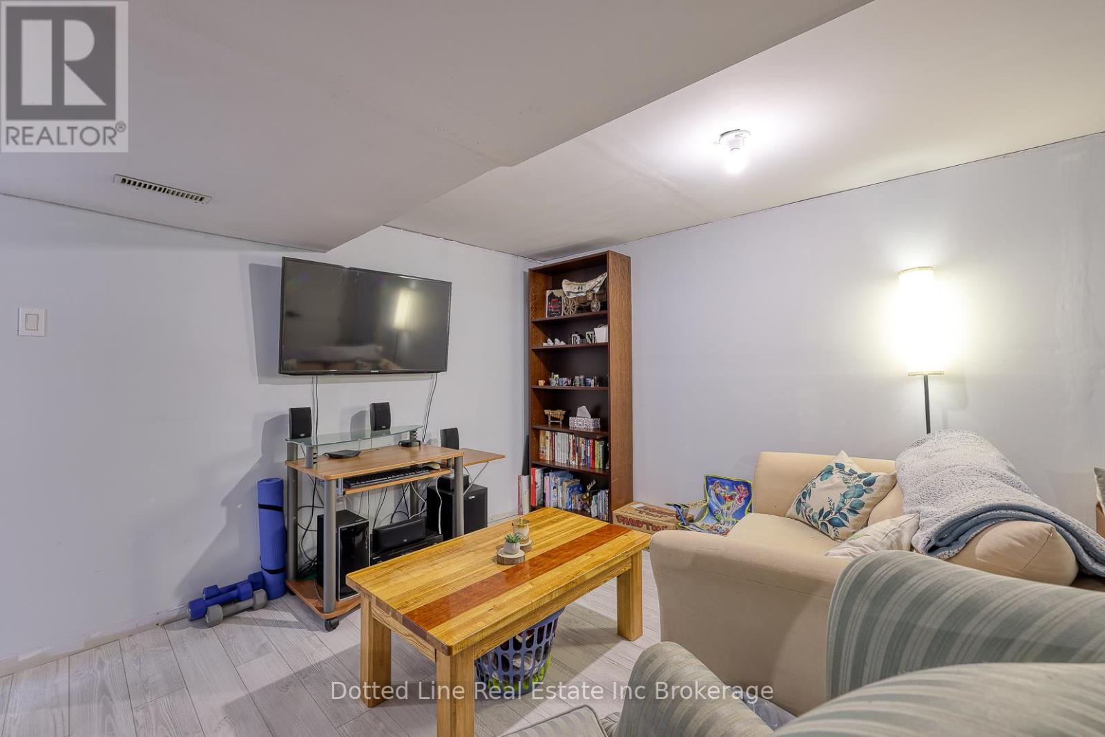 1424 Burford-Delhi Townline, Norfolk, Ontario  N0E 1R0 - Photo 34 - X12393269