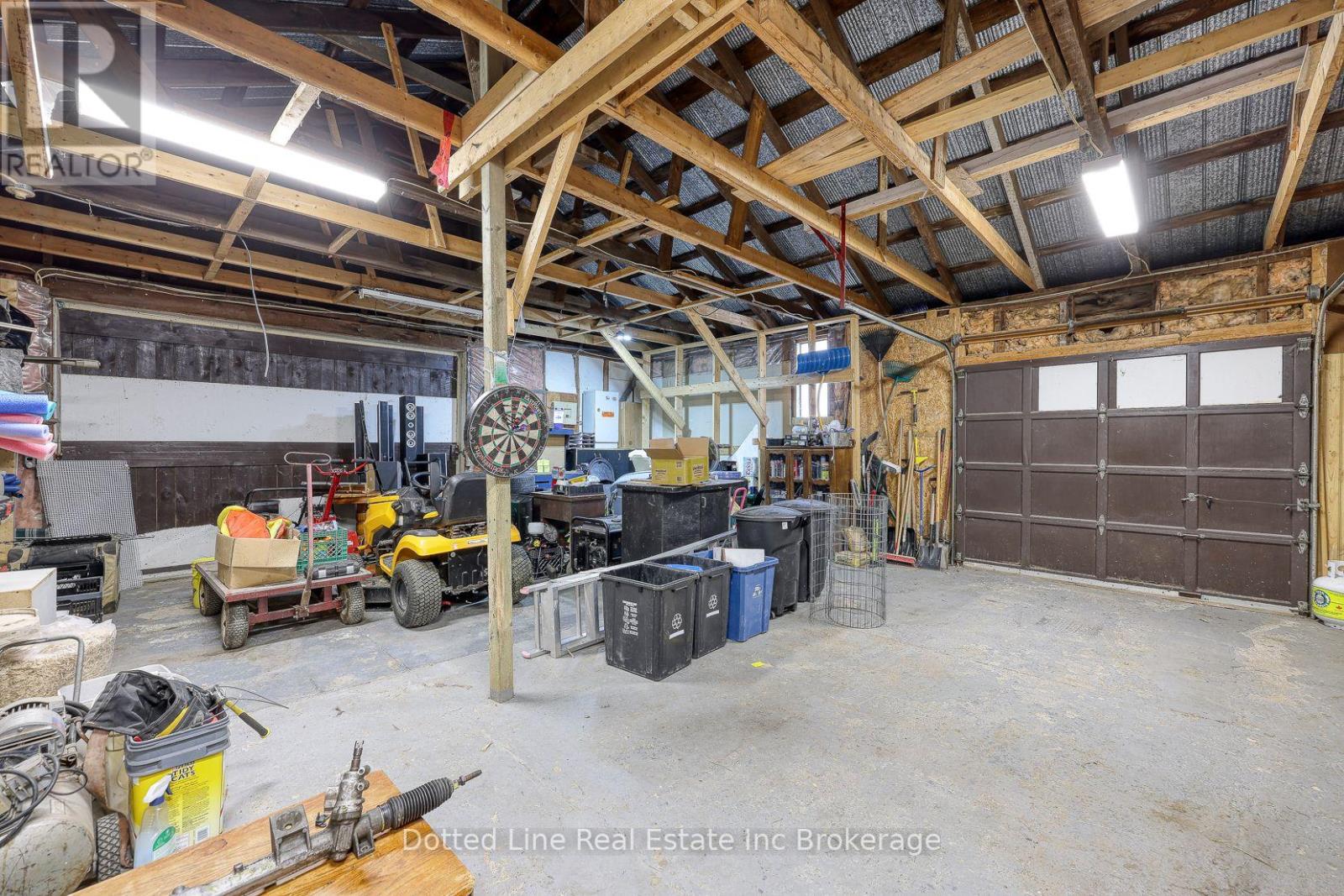 1424 Burford-Delhi Townline, Norfolk, Ontario  N0E 1R0 - Photo 44 - X12393269