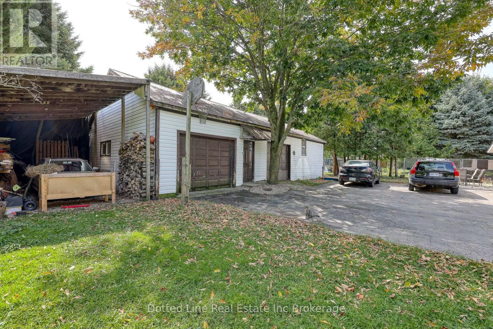 1424 Burford-Delhi Townline, Norfolk, Ontario  N0E 1R0 - Photo 6 - X12393269