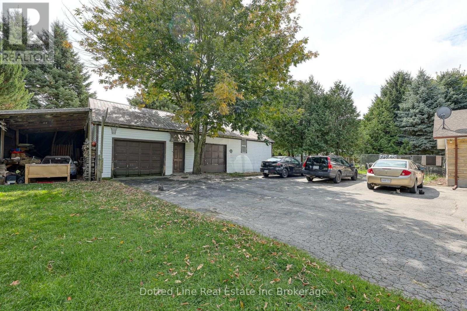 1424 Burford-Delhi Townline, Norfolk, Ontario  N0E 1R0 - Photo 7 - X12393269