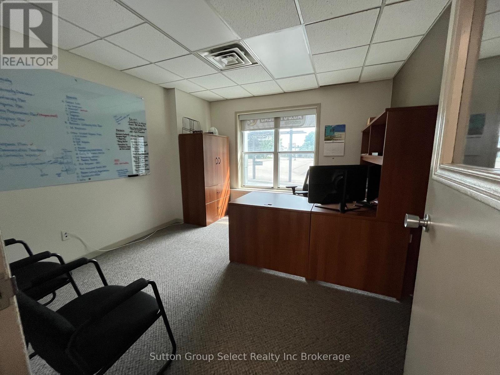 143 Bell Street E, Ingersoll (Ingersoll - North), Ontario  N5C 2N9 - Photo 23 - X12396036