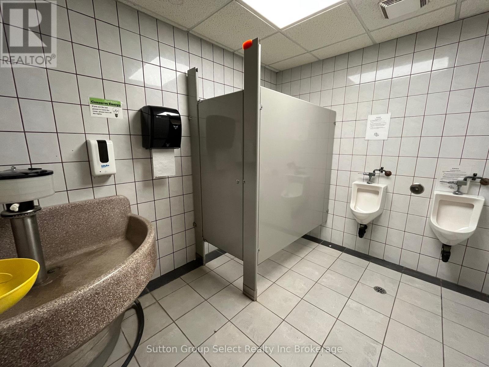 143 Bell Street E, Ingersoll (Ingersoll - North), Ontario  N5C 2N9 - Photo 33 - X12396036