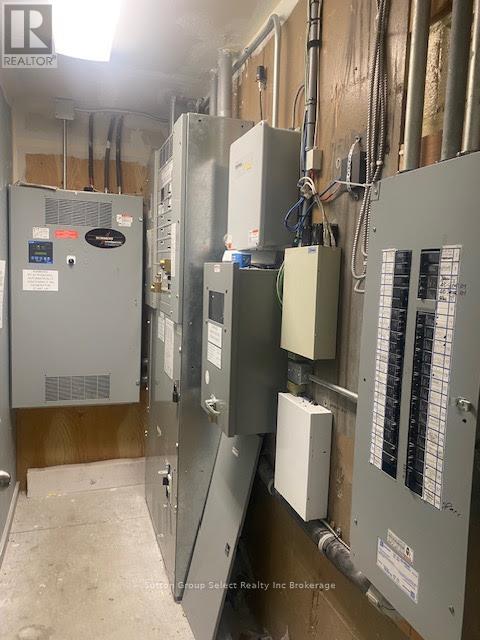 143 Bell Street E, Ingersoll (Ingersoll - North), Ontario  N5C 2N9 - Photo 47 - X12396036