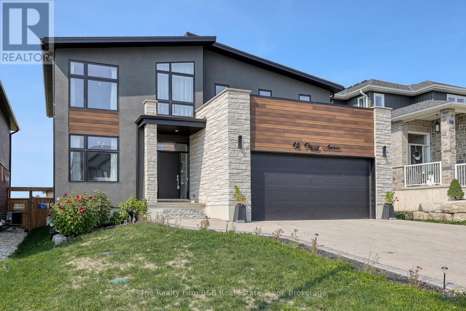 42 Peggy Avenue, South-West Oxford (Mount Elgin), Ontario  N0J 1N0 - Photo 4 - X12396263