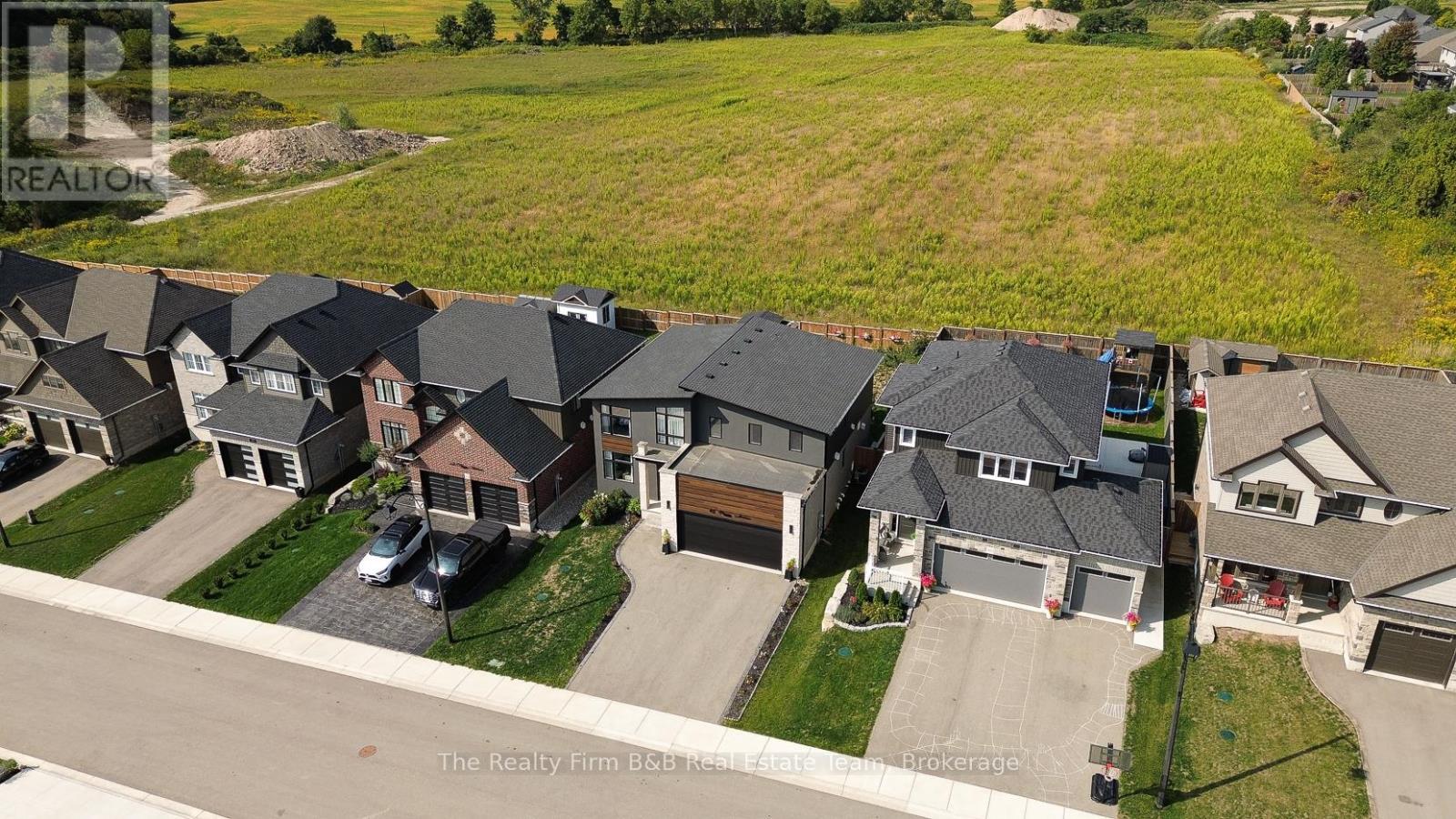 42 Peggy Avenue, South-West Oxford (Mount Elgin), Ontario  N0J 1N0 - Photo 6 - X12396263