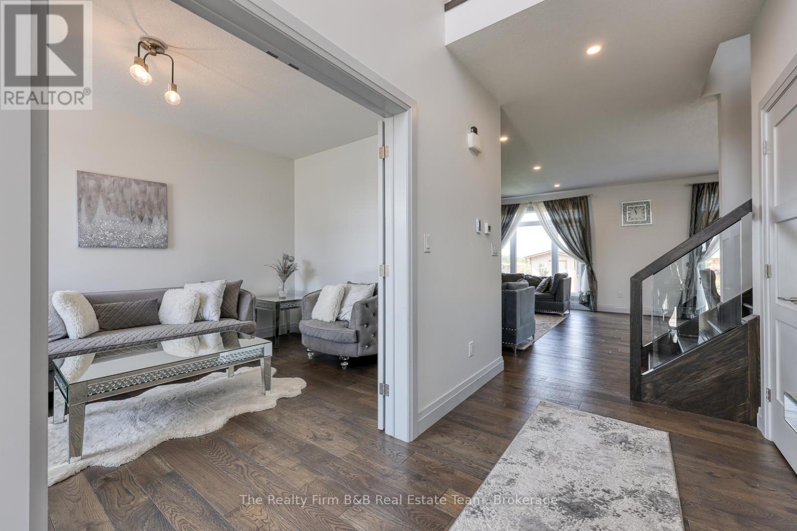 42 Peggy Avenue, South-West Oxford (Mount Elgin), Ontario  N0J 1N0 - Photo 8 - X12396263