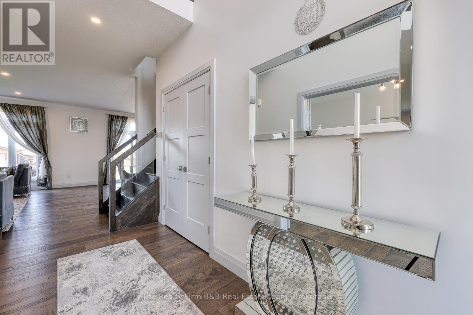 42 Peggy Avenue, South-West Oxford (Mount Elgin), Ontario  N0J 1N0 - Photo 9 - X12396263