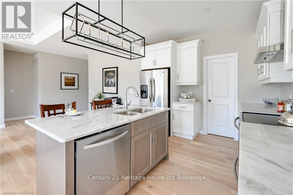 46 Matheson Crescent, East Zorra-Tavistock (Innerkip), Ontario  N0J 1M0 - Photo 11 - X12396835