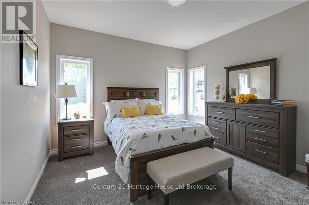 46 Matheson Crescent, East Zorra-Tavistock (Innerkip), Ontario  N0J 1M0 - Photo 16 - X12396835