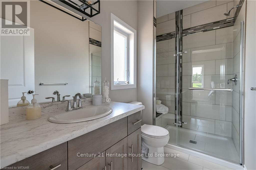 46 Matheson Crescent, East Zorra-Tavistock (Innerkip), Ontario  N0J 1M0 - Photo 19 - X12396835