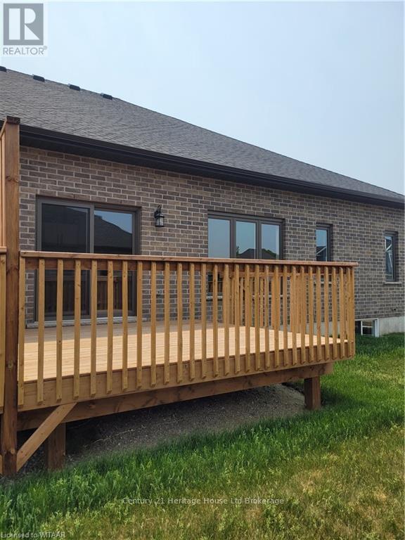 46 Matheson Crescent, East Zorra-Tavistock (Innerkip), Ontario  N0J 1M0 - Photo 32 - X12396835