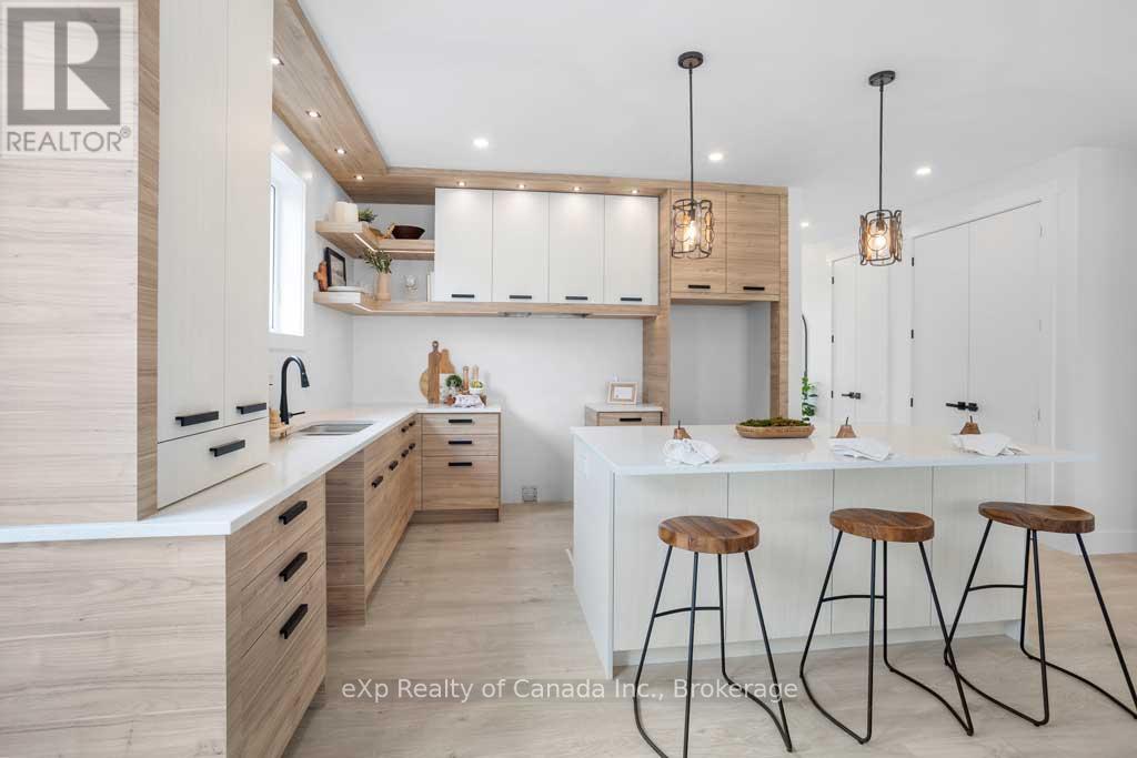 53 Herb Street, Norwich (Norwich Town), Ontario  N0J 1P0 - Photo 11 - X12403411