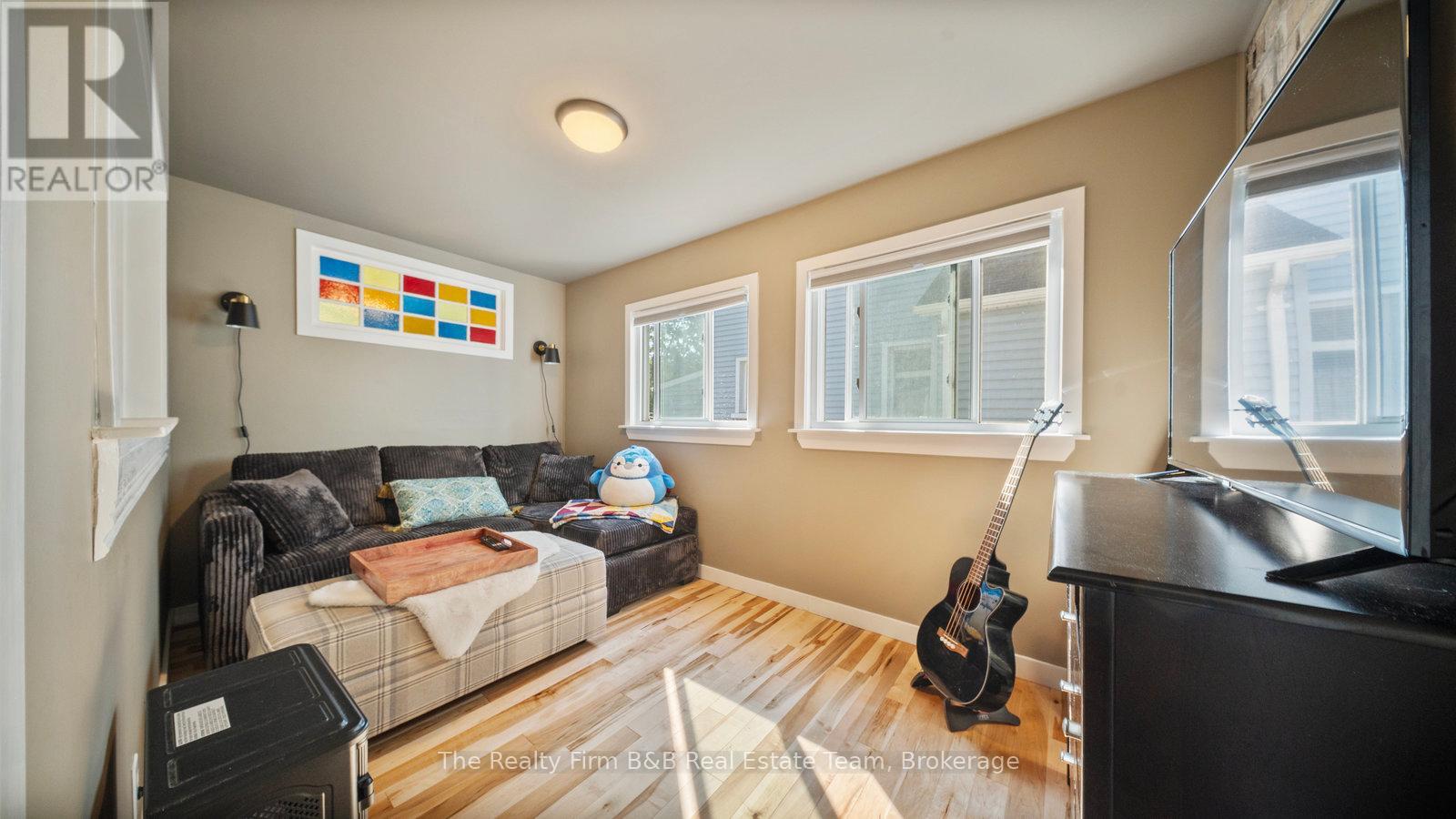 94 Woodstock Street N, East Zorra-Tavistock (Tavistock), Ontario  N0B 2R0 - Photo 19 - X12406768