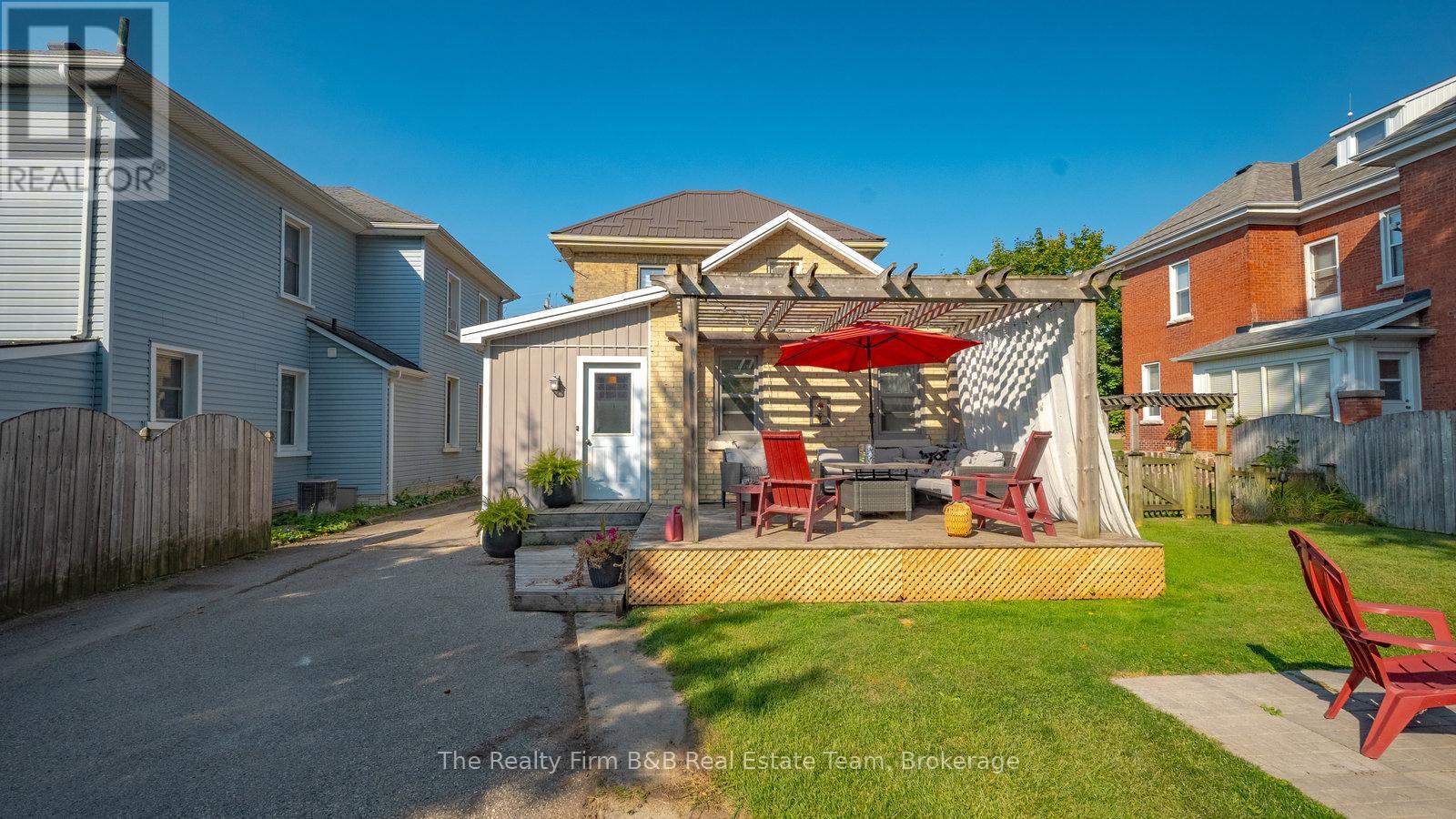 94 Woodstock Street N, East Zorra-Tavistock (Tavistock), Ontario  N0B 2R0 - Photo 31 - X12406768