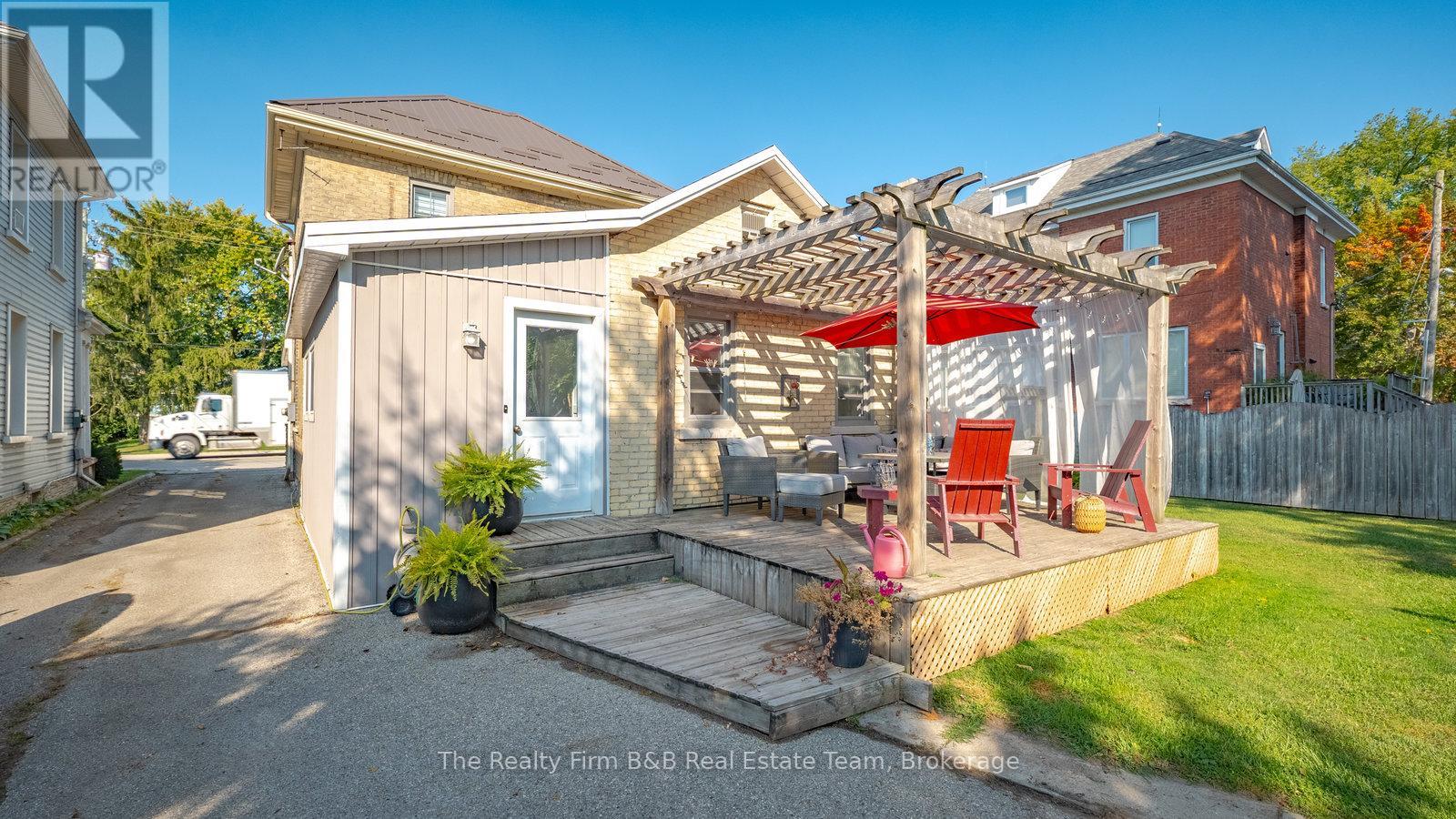 94 Woodstock Street N, East Zorra-Tavistock (Tavistock), Ontario  N0B 2R0 - Photo 33 - X12406768