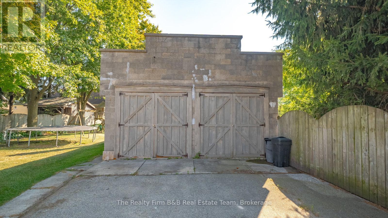 94 Woodstock Street N, East Zorra-Tavistock (Tavistock), Ontario  N0B 2R0 - Photo 39 - X12406768