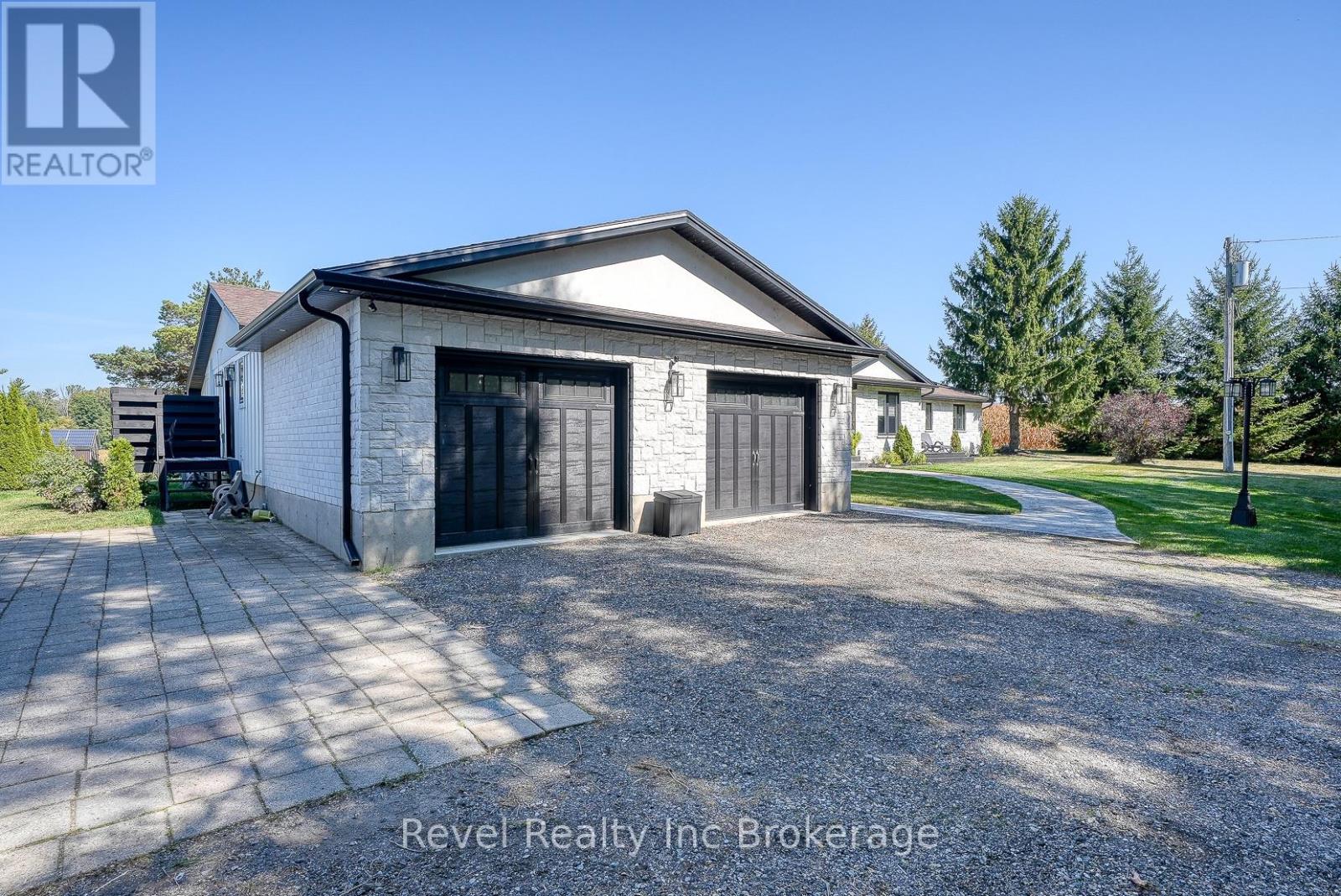 403269 Robinson Road, South-West Oxford, Ontario  N5C 3J7 - Photo 3 - X12408679