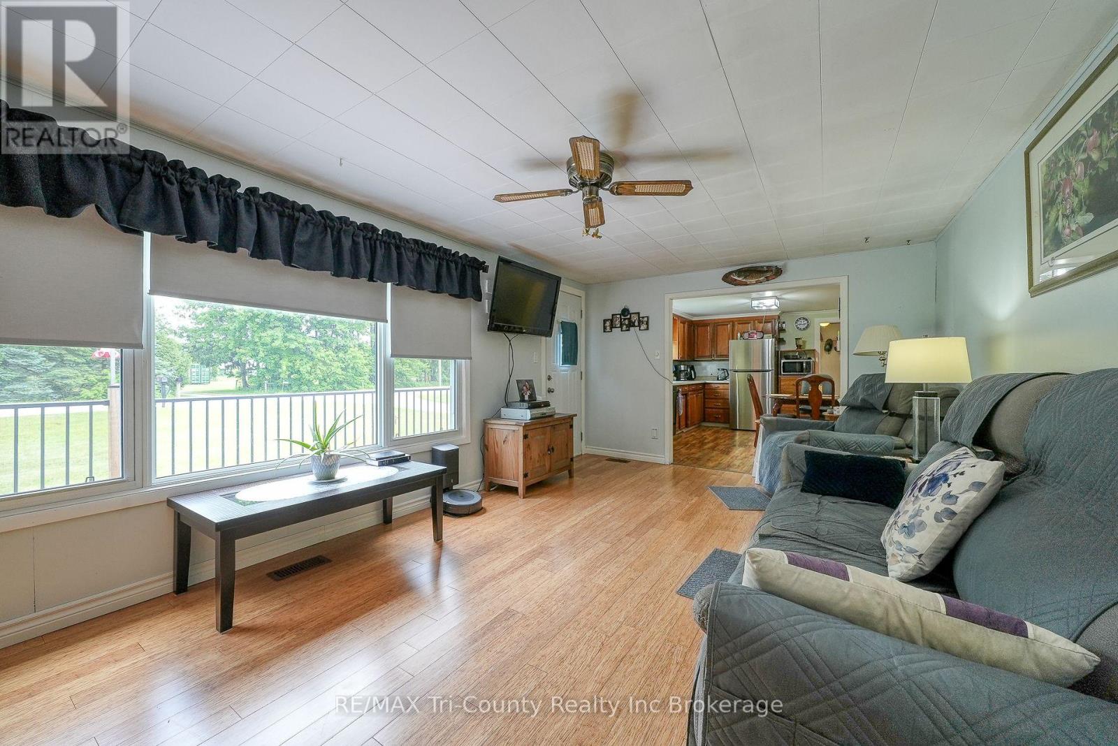 985 Norfolk County 28 Road, Norfolk, Ontario  N0E 1G0 - Photo 14 - X12409675