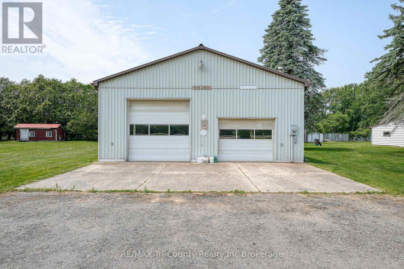 985 Norfolk County 28 Road, Norfolk, Ontario  N0E 1G0 - Photo 38 - X12409675