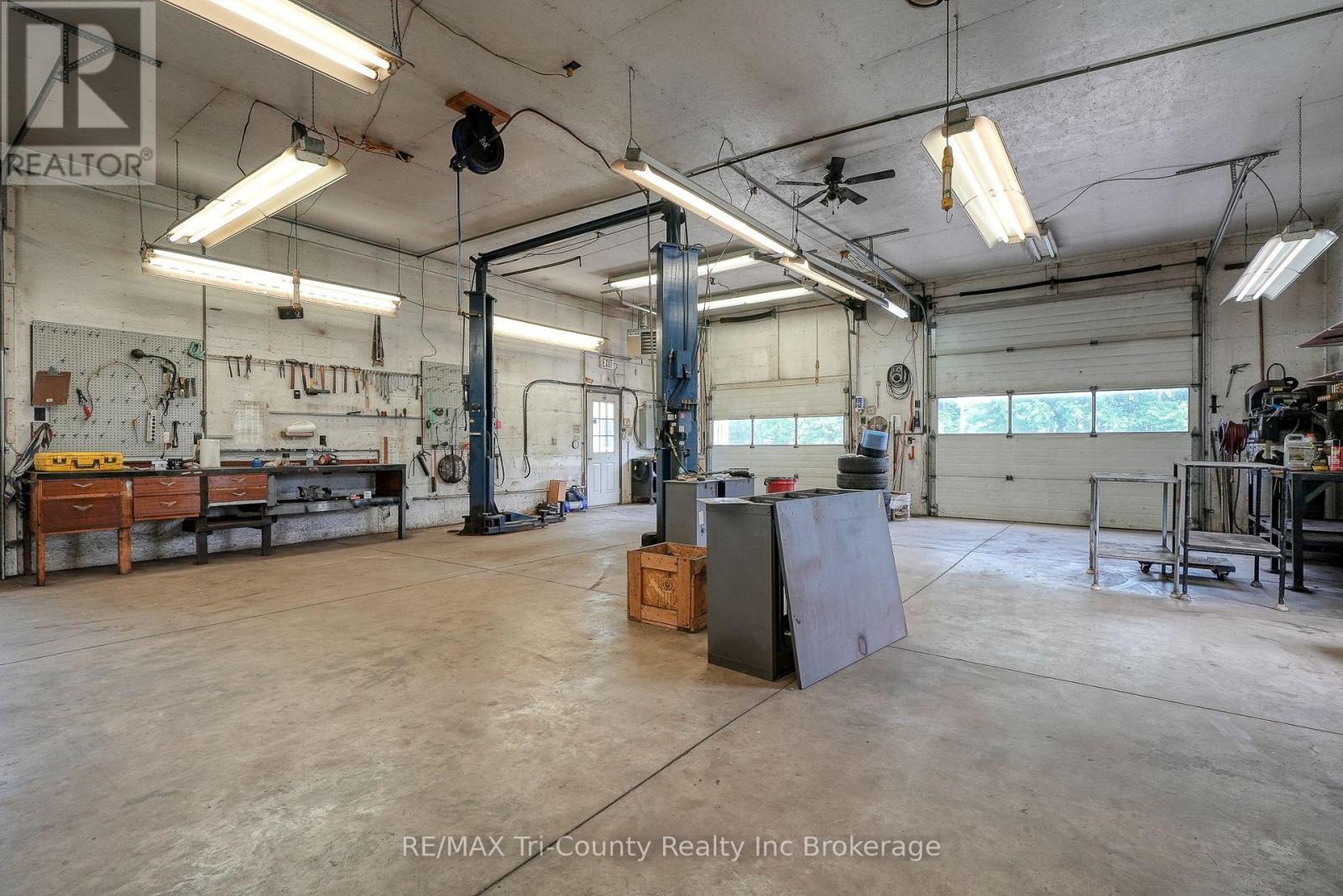 985 Norfolk County 28 Road, Norfolk, Ontario  N0E 1G0 - Photo 40 - X12409675