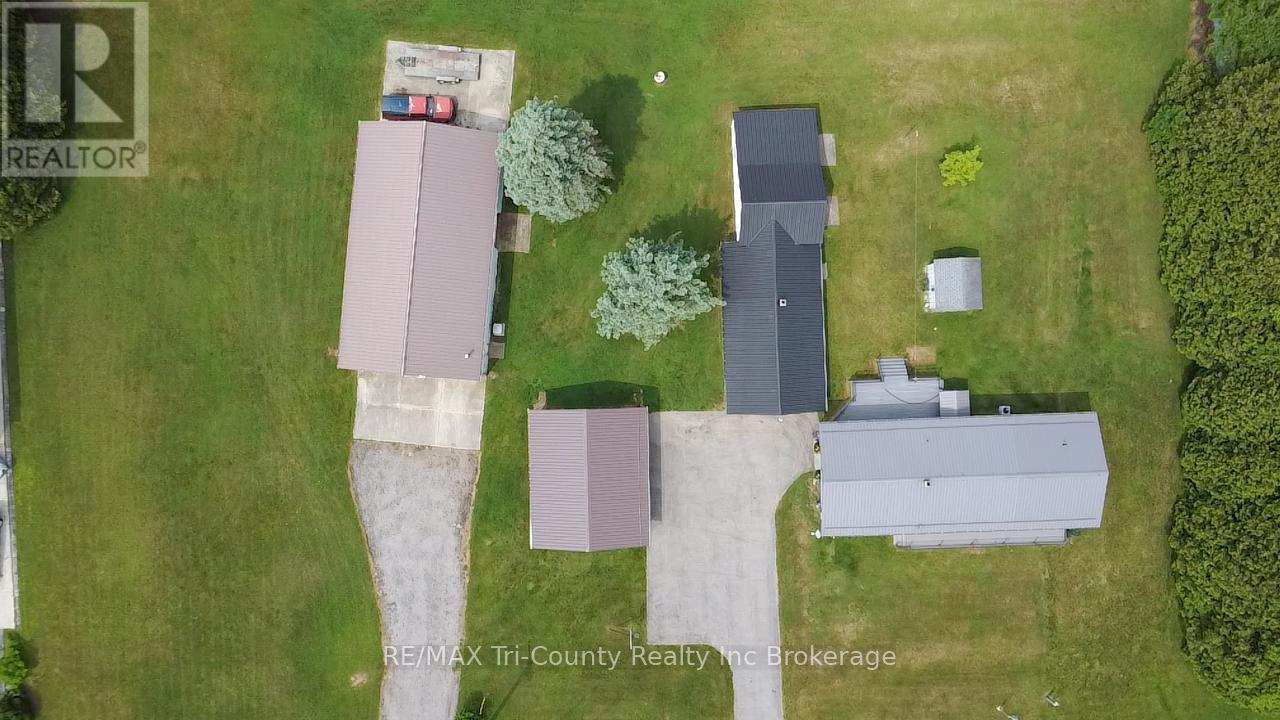 985 Norfolk County 28 Road, Norfolk, Ontario  N0E 1G0 - Photo 5 - X12409675