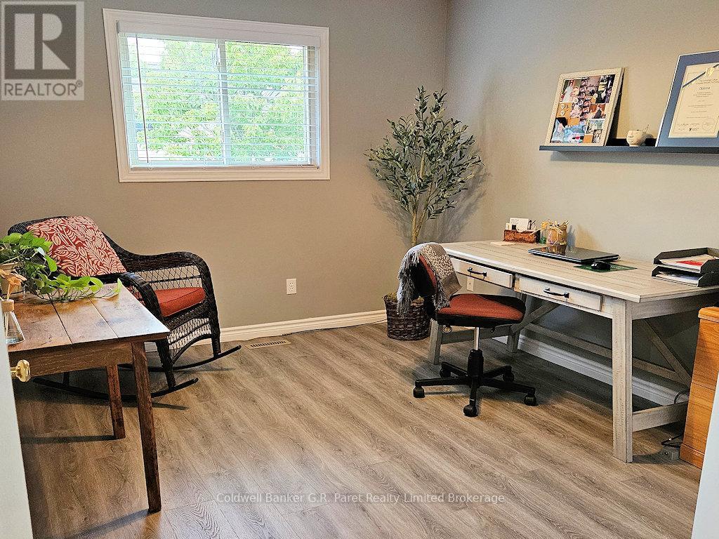 6 - 622 Wharncliffe Rd. South Road, London South (South P), Ontario  N6J 2N4 - Photo 14 - X12416077