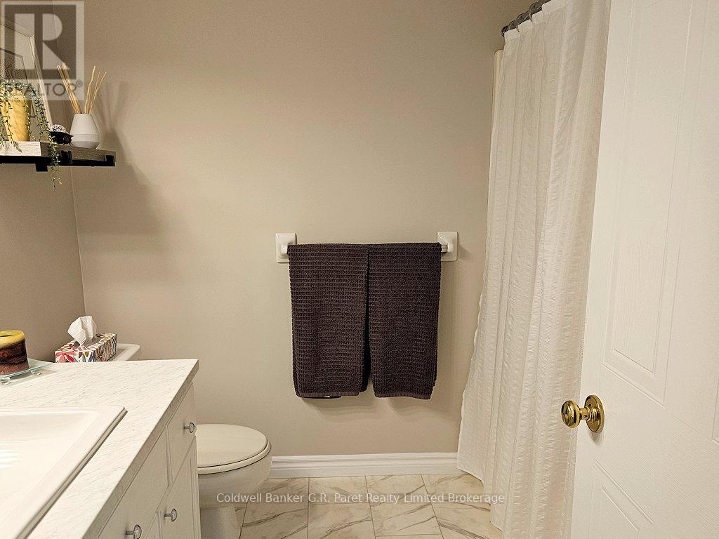 6 - 622 Wharncliffe Rd. South Road, London South (South P), Ontario  N6J 2N4 - Photo 18 - X12416077