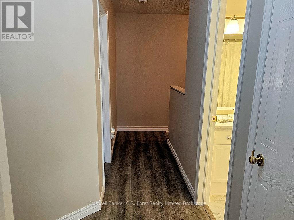 6 - 622 Wharncliffe Rd. South Road, London South (South P), Ontario  N6J 2N4 - Photo 24 - X12416077