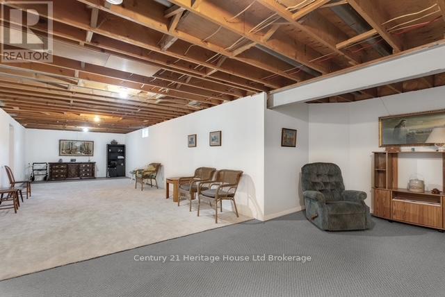 5 Thomas Avenue, Tillsonburg, Ontario  N4G 5K8 - Photo 28 - X12418302