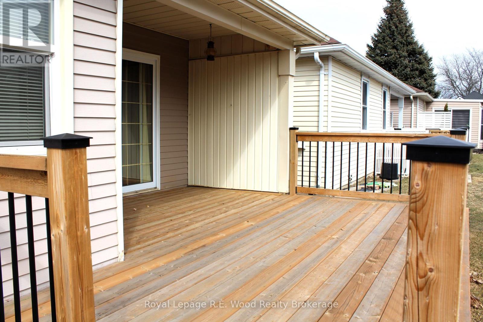 58 Hawkins Crescent, Tillsonburg, Ontario  N4G 5K7 - Photo 15 - X12421609