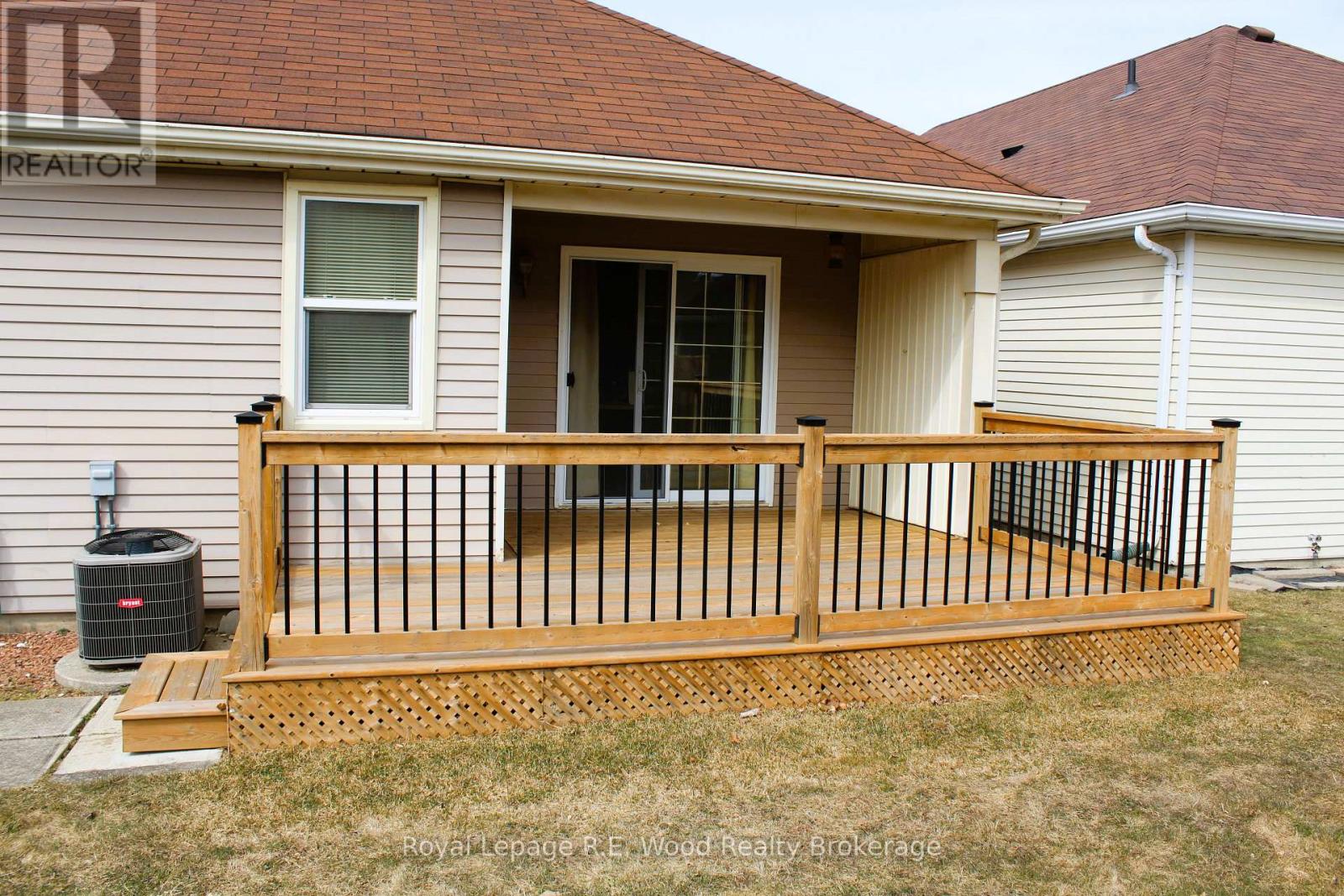 58 Hawkins Crescent, Tillsonburg, Ontario  N4G 5K7 - Photo 16 - X12421609