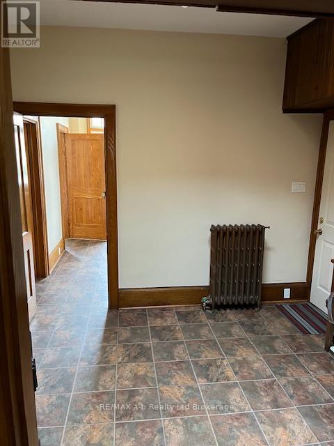 55 King Street W, Ingersoll (Ingersoll - South), Ontario  N5C 2J7 - Photo 9 - X12424661