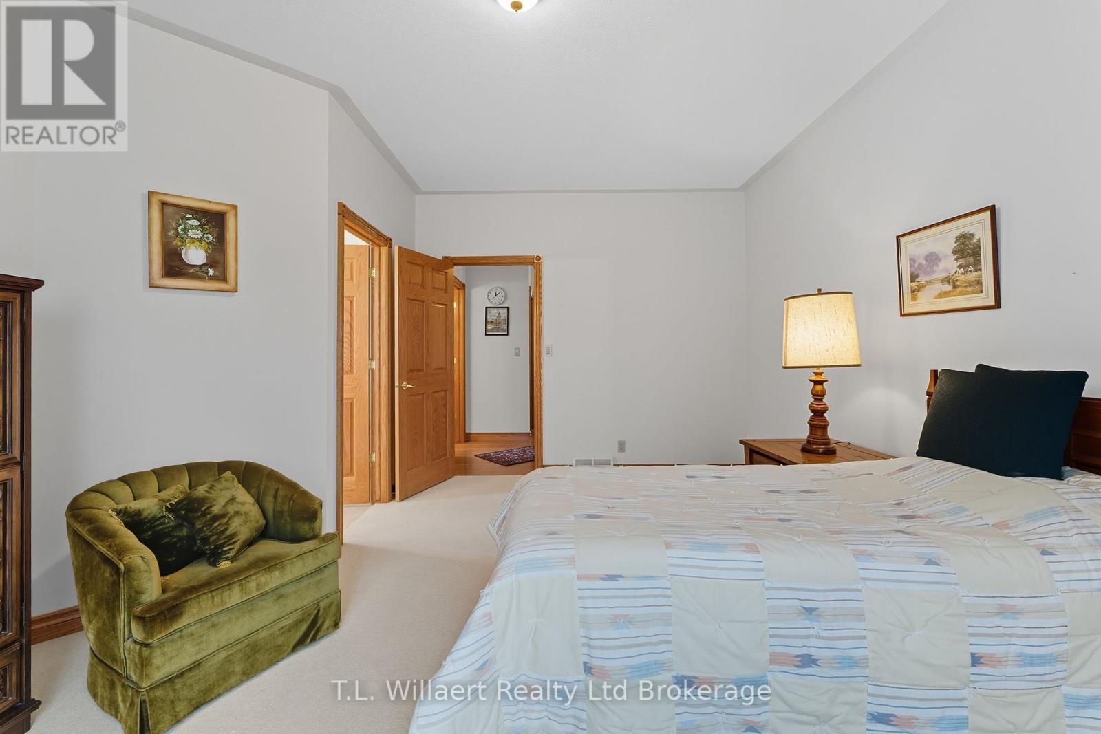 51 Demeyere Avenue, Tillsonburg, Ontario  N4G 5P8 - Photo 17 - X12426552