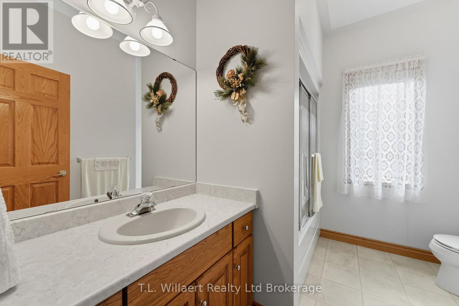 51 Demeyere Avenue, Tillsonburg, Ontario  N4G 5P8 - Photo 19 - X12426552