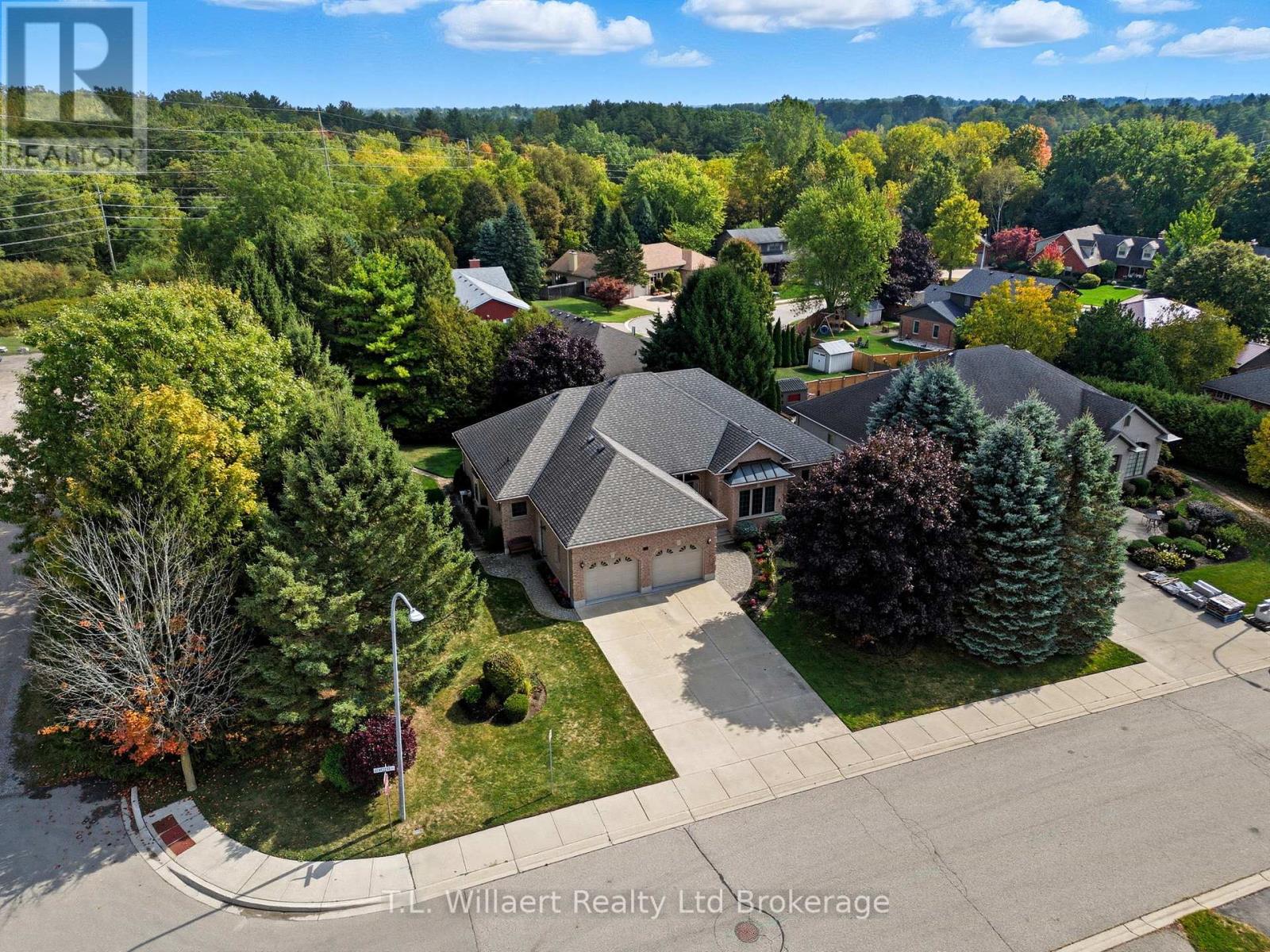 51 Demeyere Avenue, Tillsonburg, Ontario  N4G 5P8 - Photo 35 - X12426552