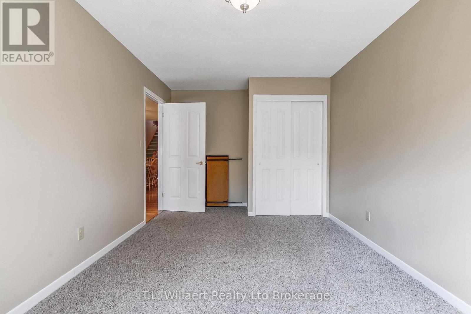 62 Edwin Crescent, Tillsonburg, Ontario  N4G 5H6 - Photo 15 - X12437621